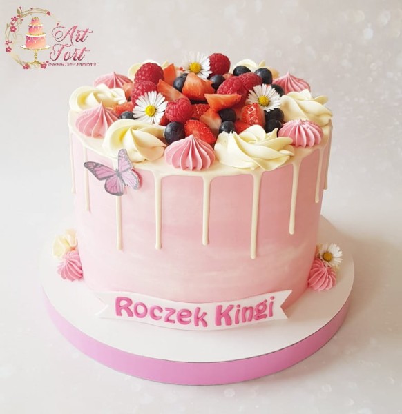 TORT Z OWOCAMI SEZONOWYMI 2