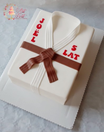 tort-na-zamowienie-kimono