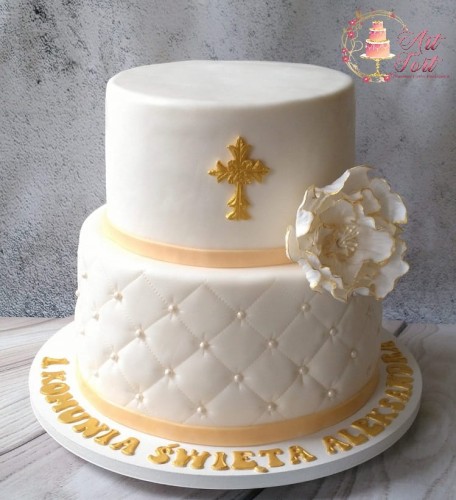 tort-na-zamowienie-wroclaw-komuijny-pikowany