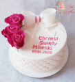 tort-na-chrzest-pikowany-z-kokarda-i-rozami-na-zamowienie-wroclaw