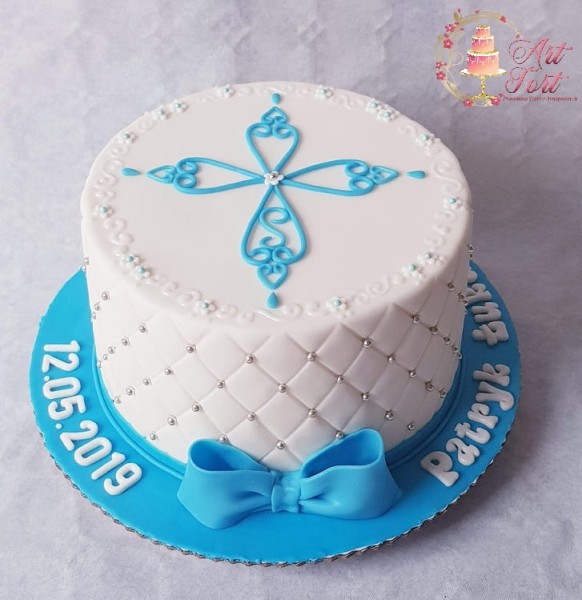 TORT NA CHRZEST-PIKOWANY Z KRZYŻYKIEM