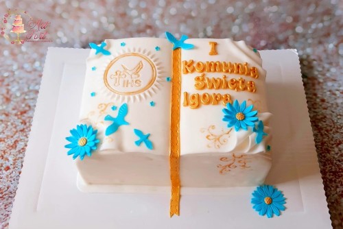 tort-komunia-ksiazka.jpg