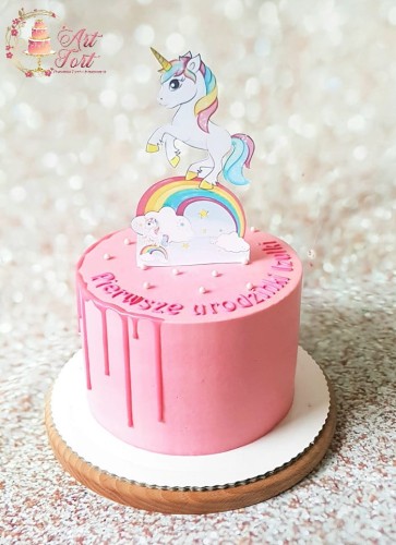 tort-jednorozec-z-tecza-na-zamowienie-wroclaw